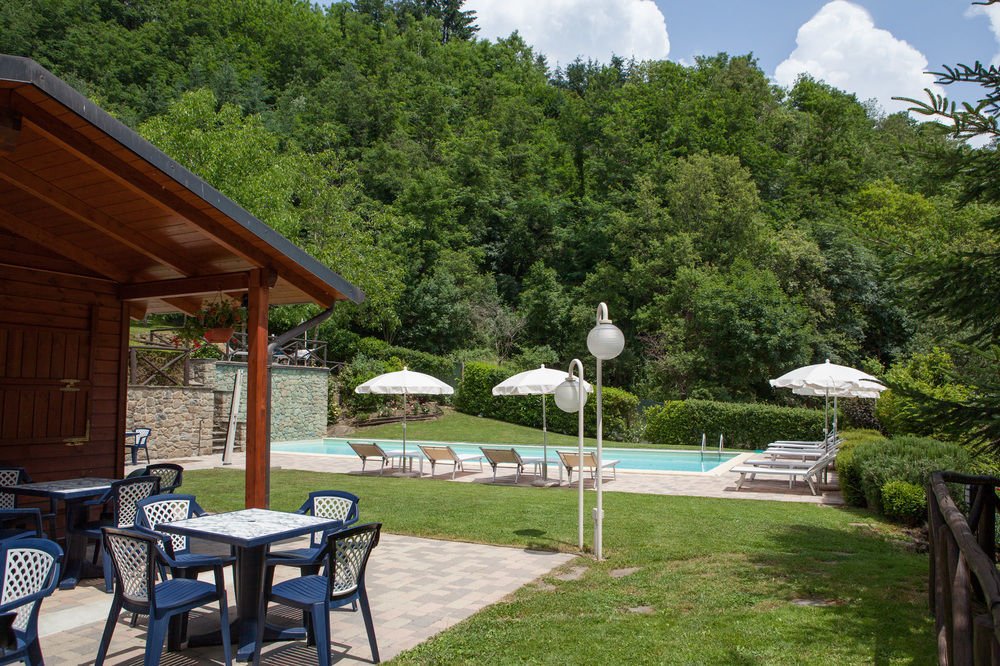 Borgo Dei Corsi Holiday House Reggiolo Exterior foto
