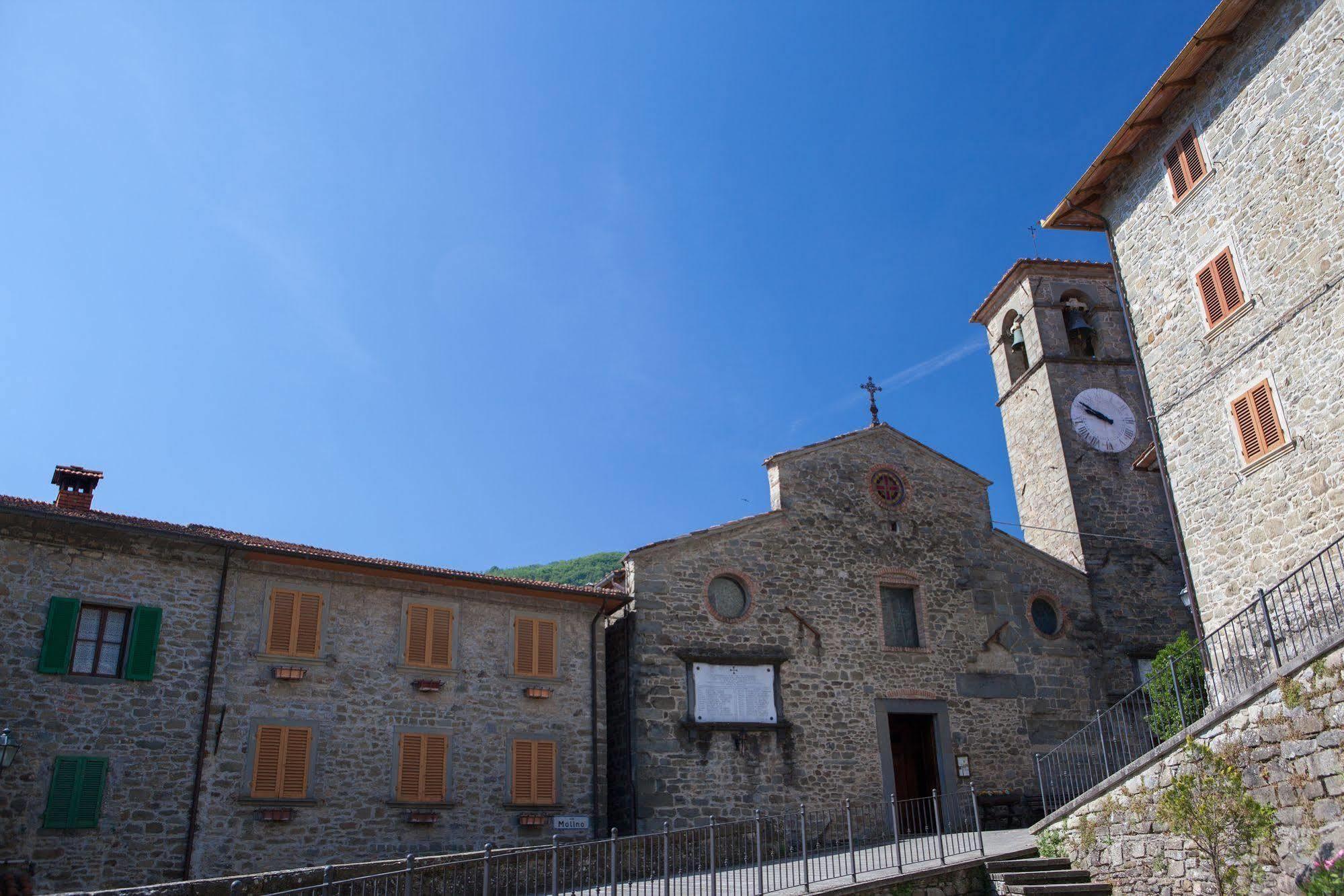 Borgo Dei Corsi Holiday House Reggiolo Exterior foto