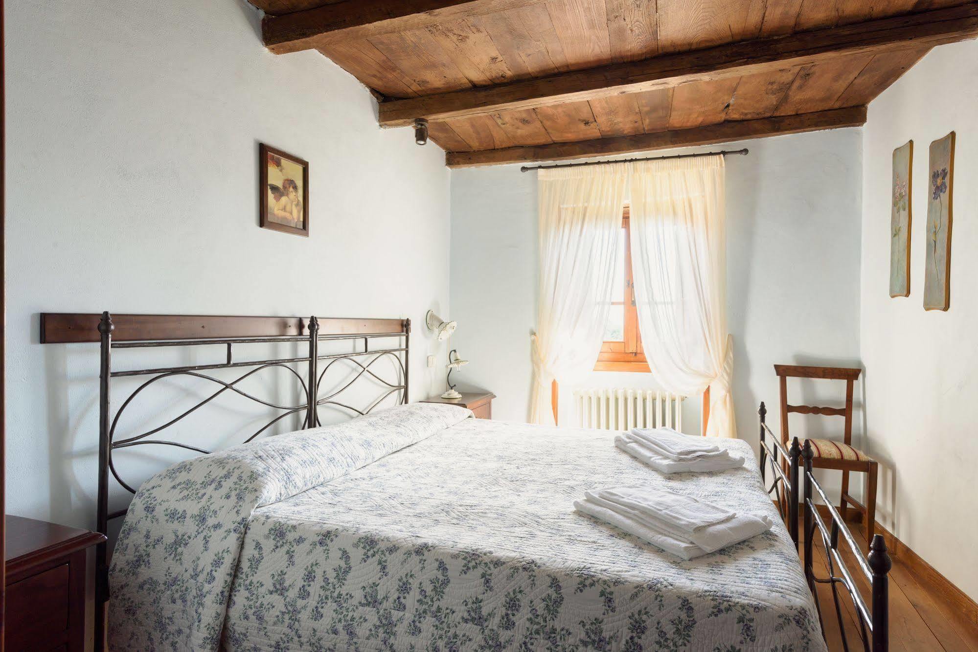 Borgo Dei Corsi Holiday House Reggiolo Exterior foto